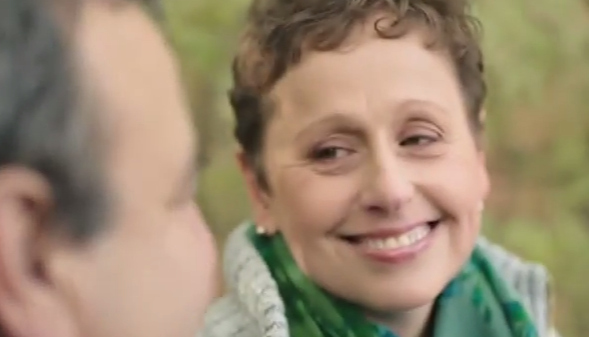 “When Linda would go in for treatment, she would take the images on her phone and the women would look at them and it would make them laugh and make the time pass,” Bob said.