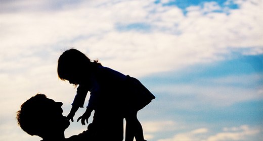 silhouette father child-