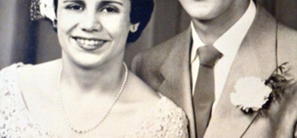 Couple Married for 60 Years Die Holding Hands