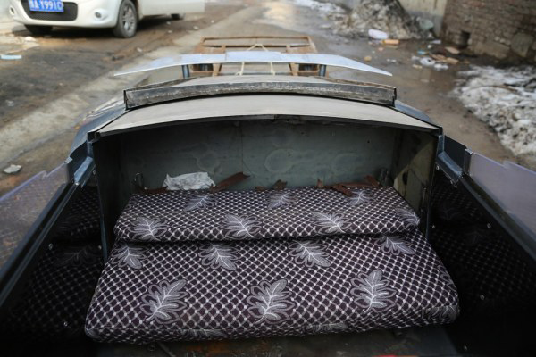 Grandfather Spends 6-months Building a Mini-Lamborghini for his Grandson