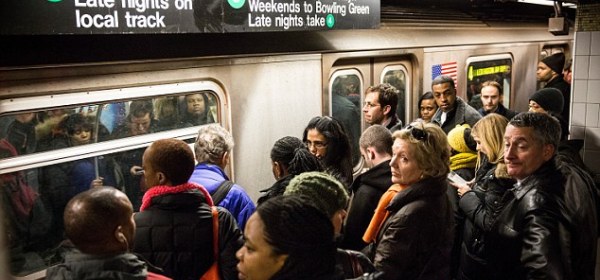 Man Saves Girl Who Fell Onto 4 Train Tracks, Says ‘Father Instinct’ Kicked In