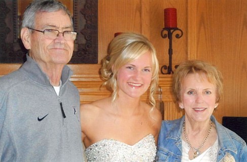 Hannah-Chute-and-Grandparents