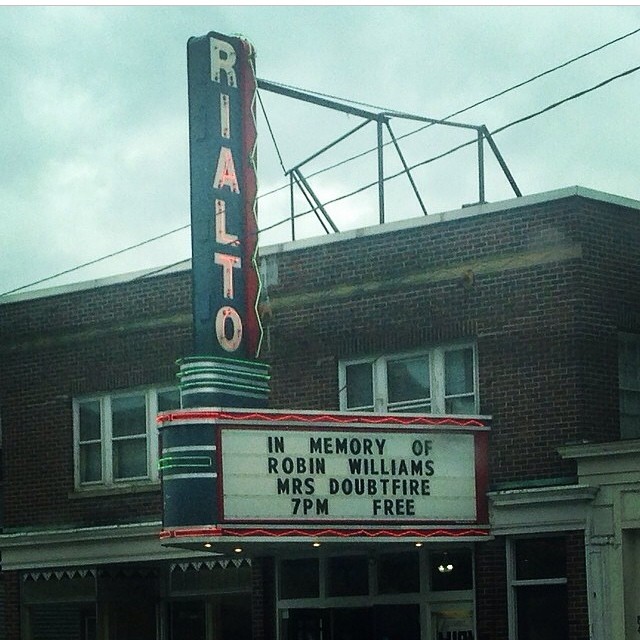 Remembering Robin Williams, Done Right