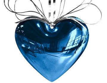 blue and silver heart balloon