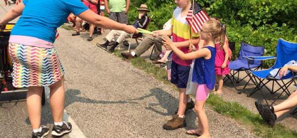Kathy of Running through shades of blue