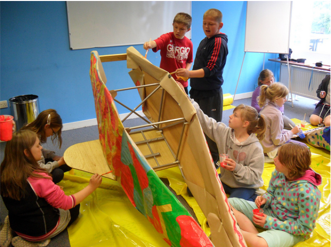 7 Ways To Help Your Kids Embrace Kindness - By Lucy Martial