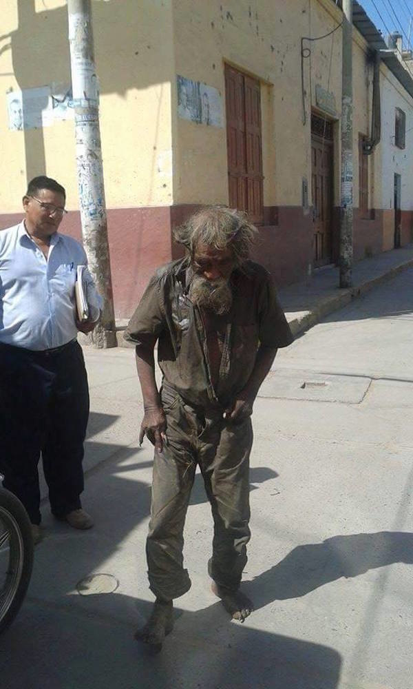 This Homeless Man Lived In Squalor, Then The Community Came Together To Help Him