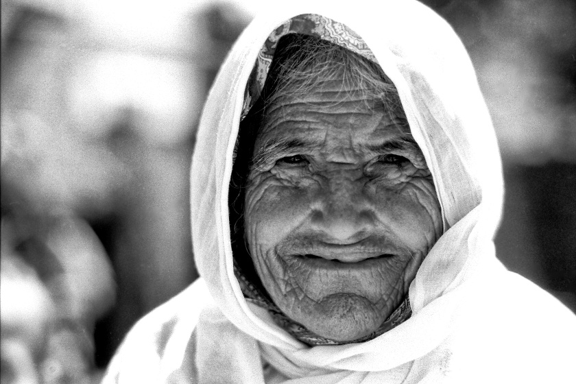 old woman palestinian