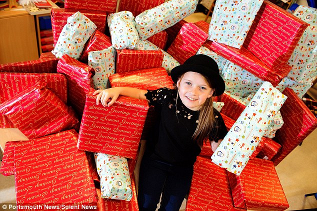 8-Year-old Girl Saved Her Pocket Money for a Year Just so she could buy Christmas Presents for Sick Children