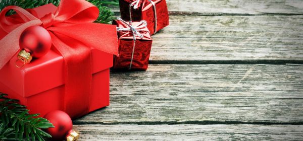 "christmas presents" wallpaper