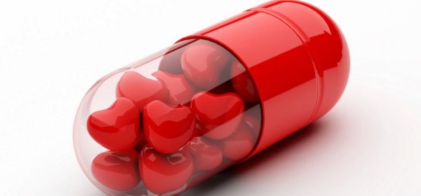 Red-Hearts-in-a-Capsule