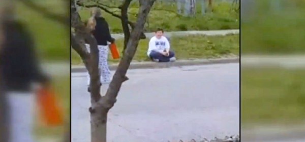 Stop bullying: 13yr old girl gives boy new shoes